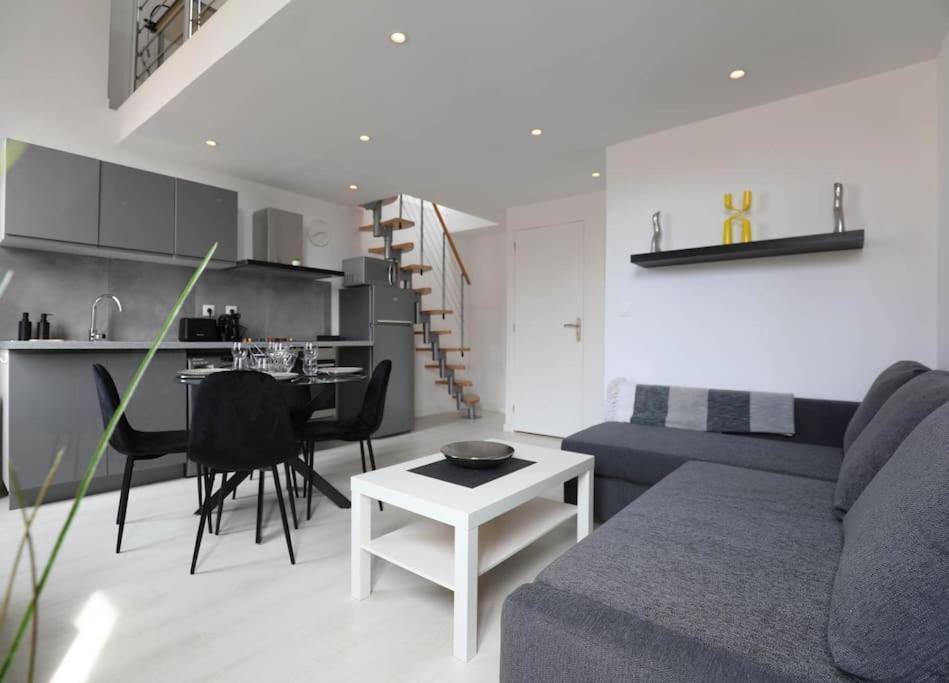 L'urbain - Superbe Mezzanine Apartment *